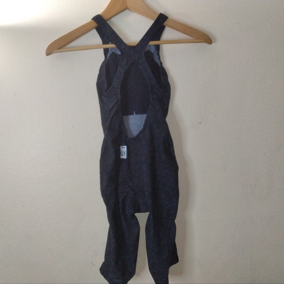 TYR Avictor Open Back Swimsuit Size 30 - Picture 4 of 10